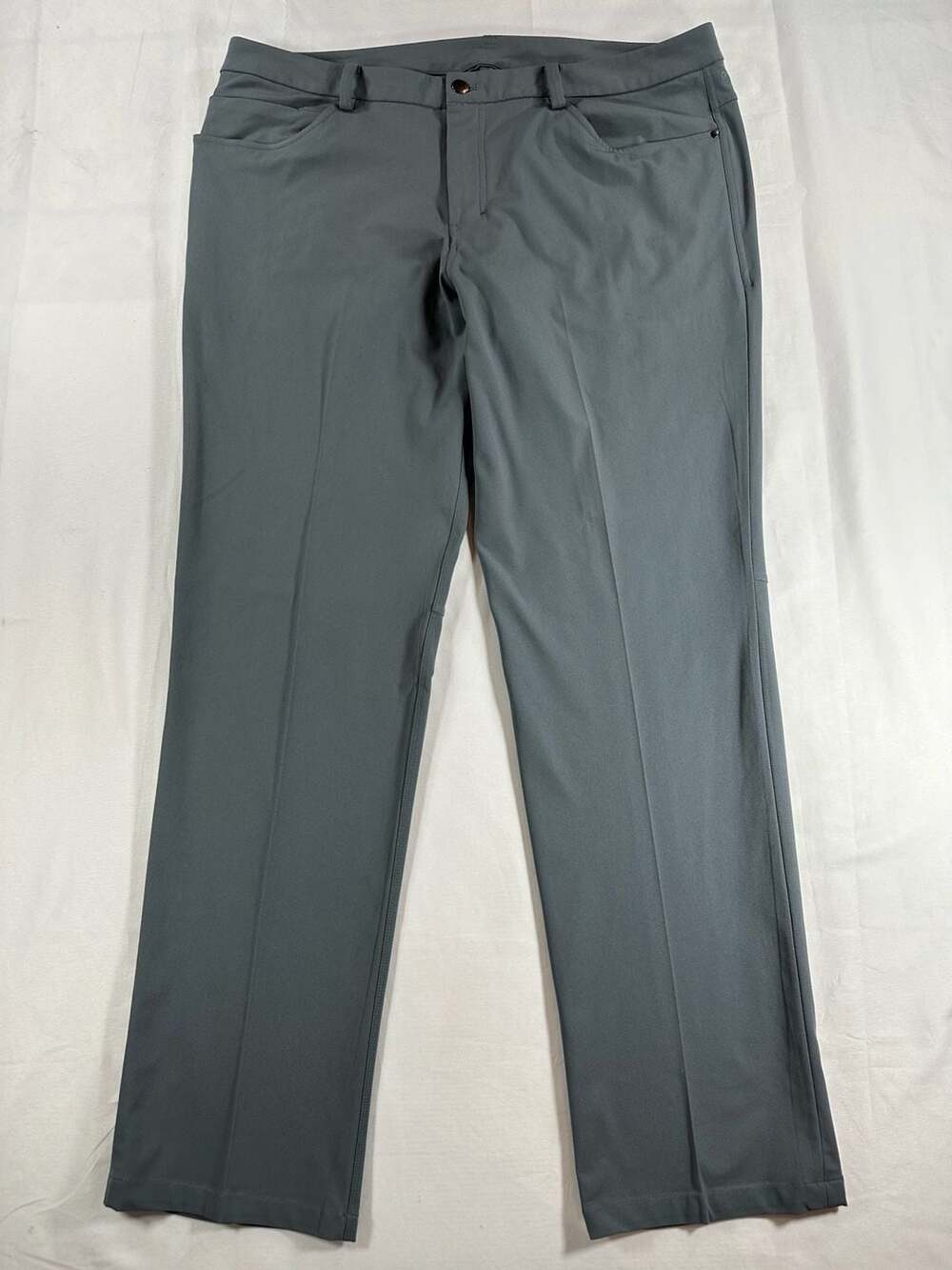 Lululemon ABC Classic-Fit Pant 38 in Gray Warpstreme Performance Golf